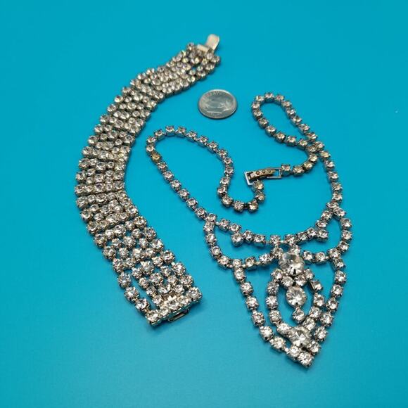 Small Vintage Wedding Clear Rhinestone Necklace Bracelet Set, 1950, 14" & 6 3/4" - Picture 9 of 11
